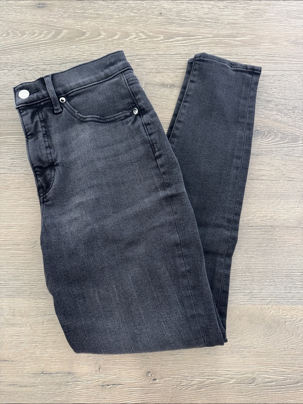 Express Women's High Rise Skinny Jeans Faded Black Size 4